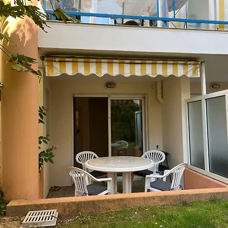 Appartement Cosy Piscine Plage 2 Pieces Fréjus Exterior photo